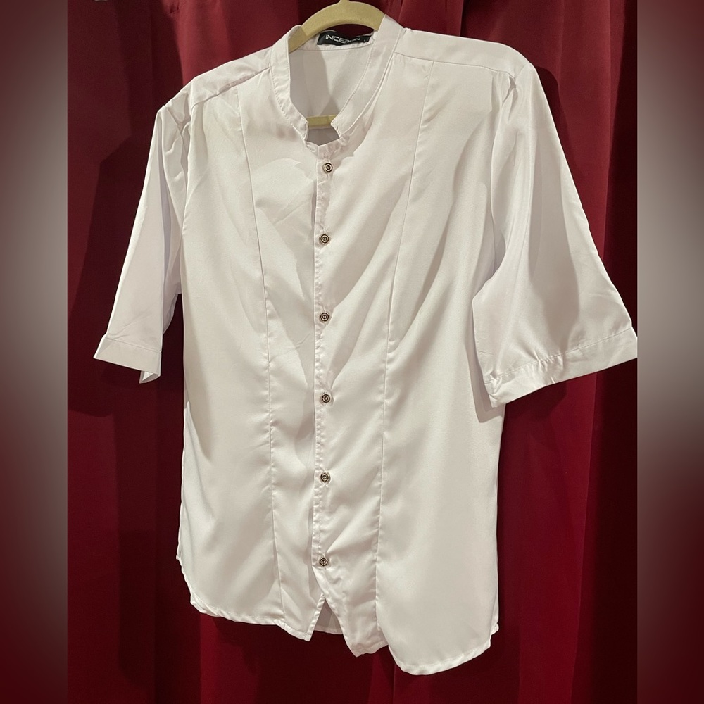 White Three-Quarter-Sleeve Shirt with Mandarin Collar